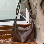 Sac Bandoulière femme en similicuir souple et pratique - LÉANA