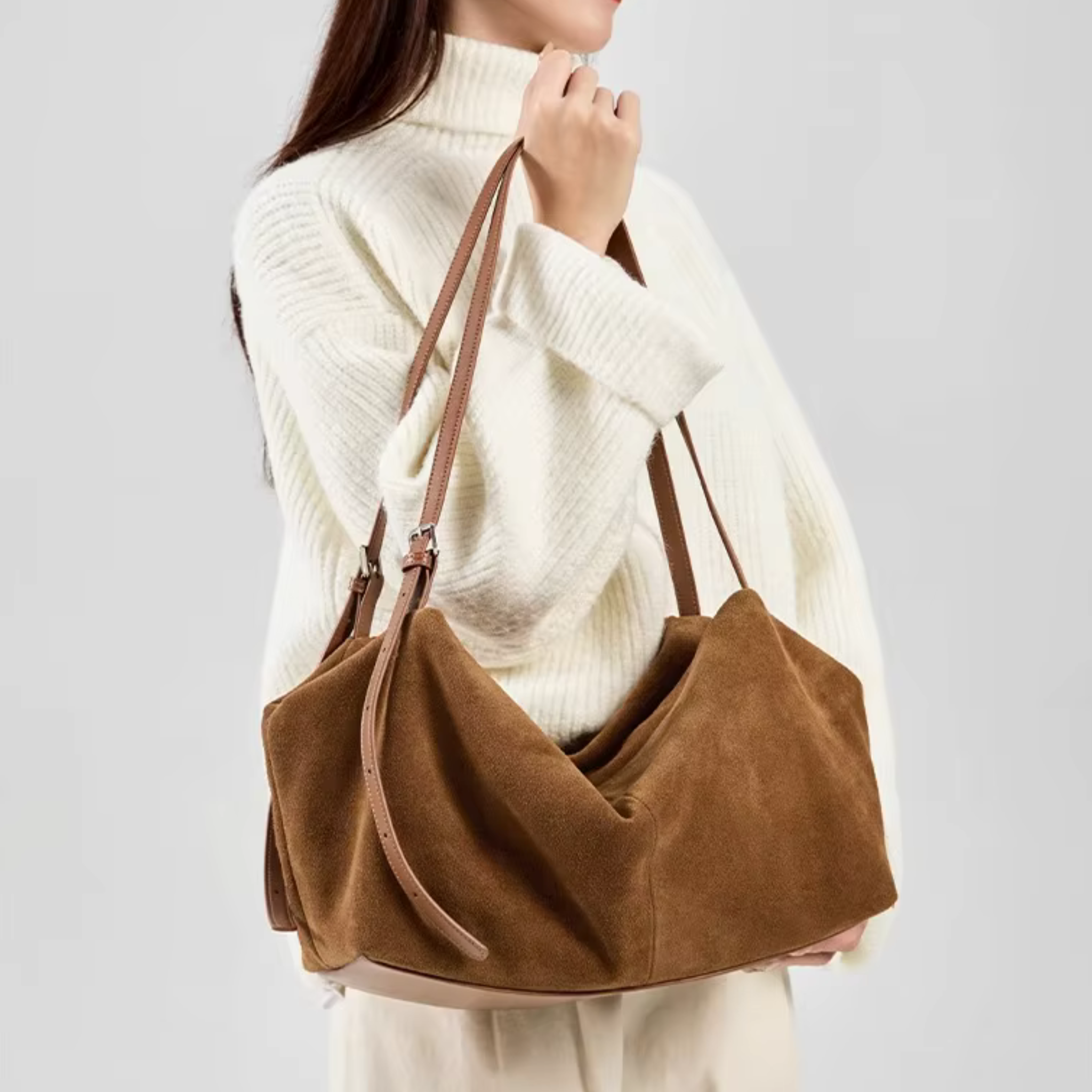 Sac bandoulière femme en cuir souple grand format - Lyne