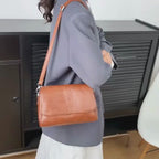 Sac bandoulière femme en similicuir vintage souple  multi-poches - Mila